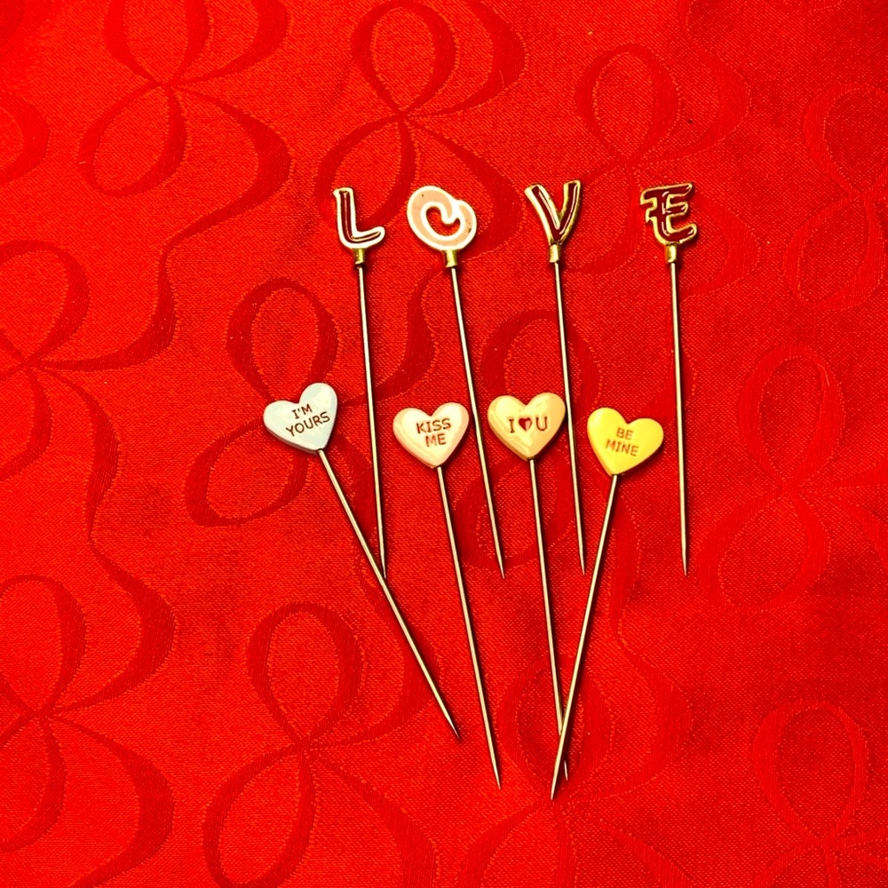 New ❤️ valentines Love heart cocktail picks